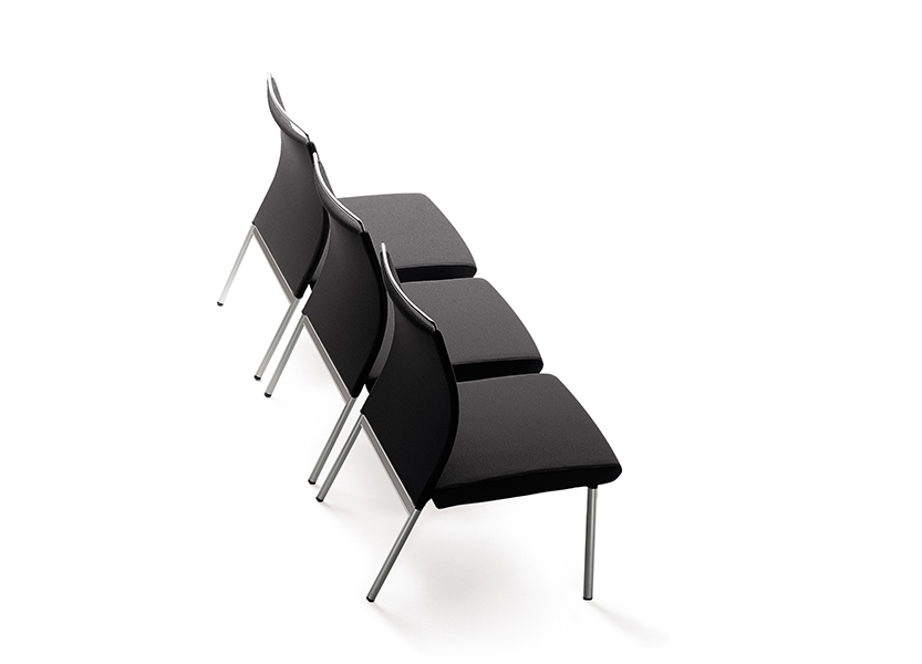Dorso Guest chairs